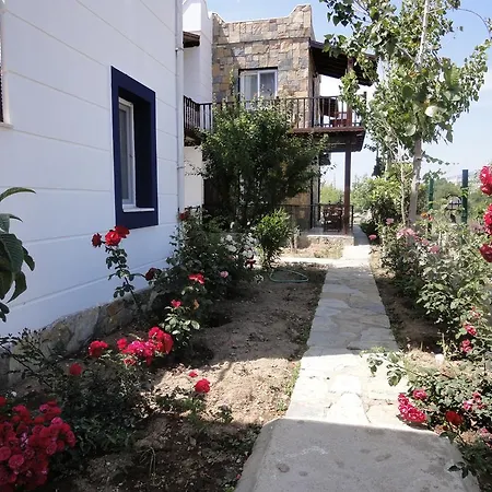 Simay Apart Gündoğan