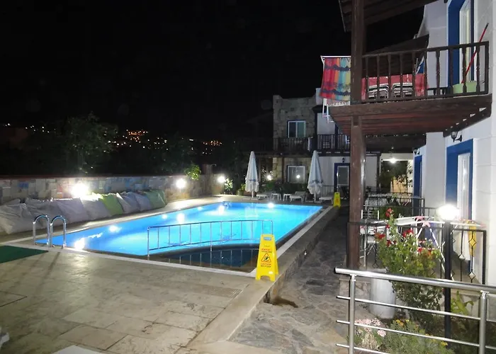 Aparthotel Simay Apart *