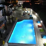 Aparthotel Simay Apart